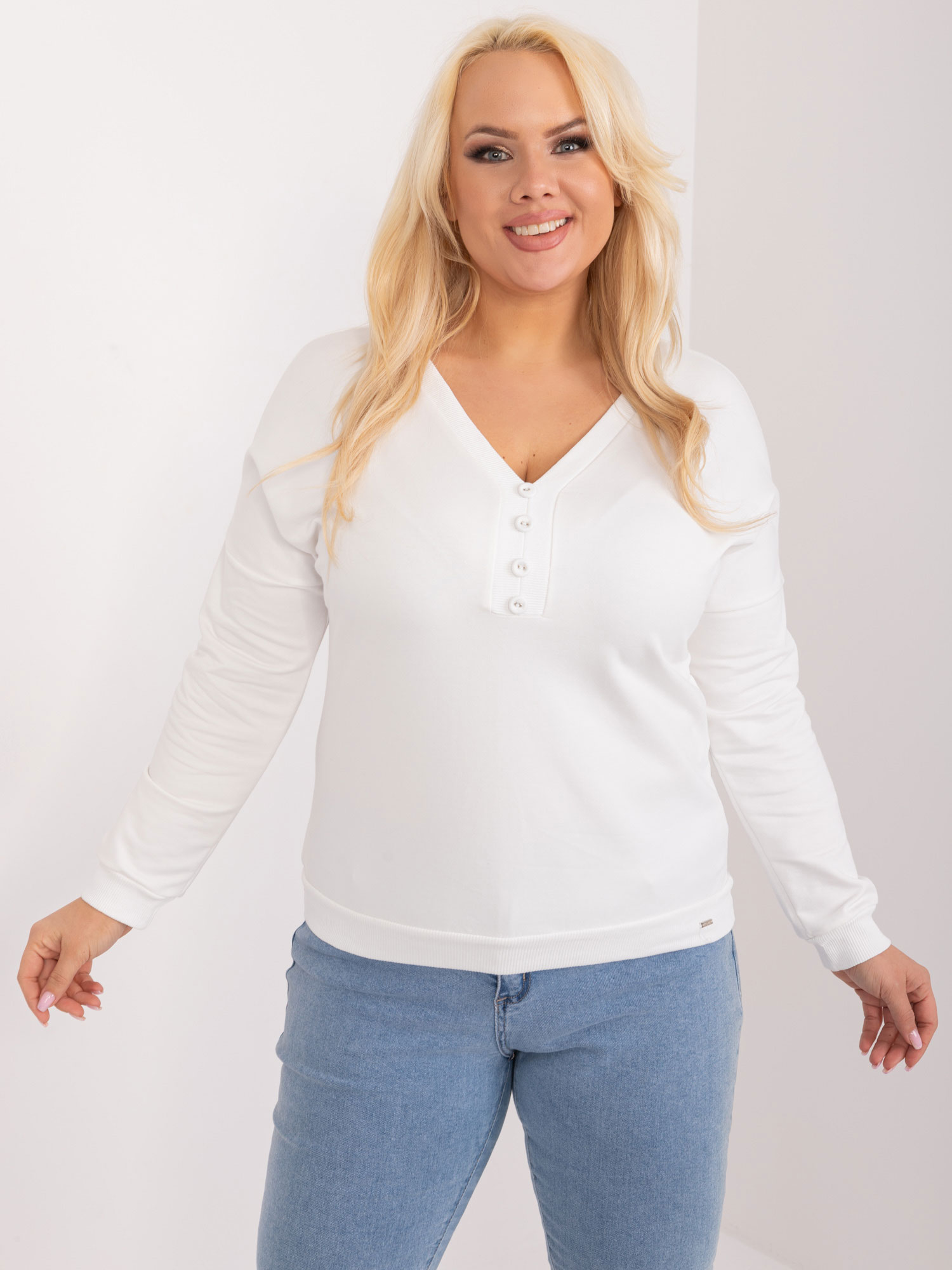 Bílé bavlněné tričko s výstřihem RV-BZ-9241.54-white Velikost: ONE SIZE