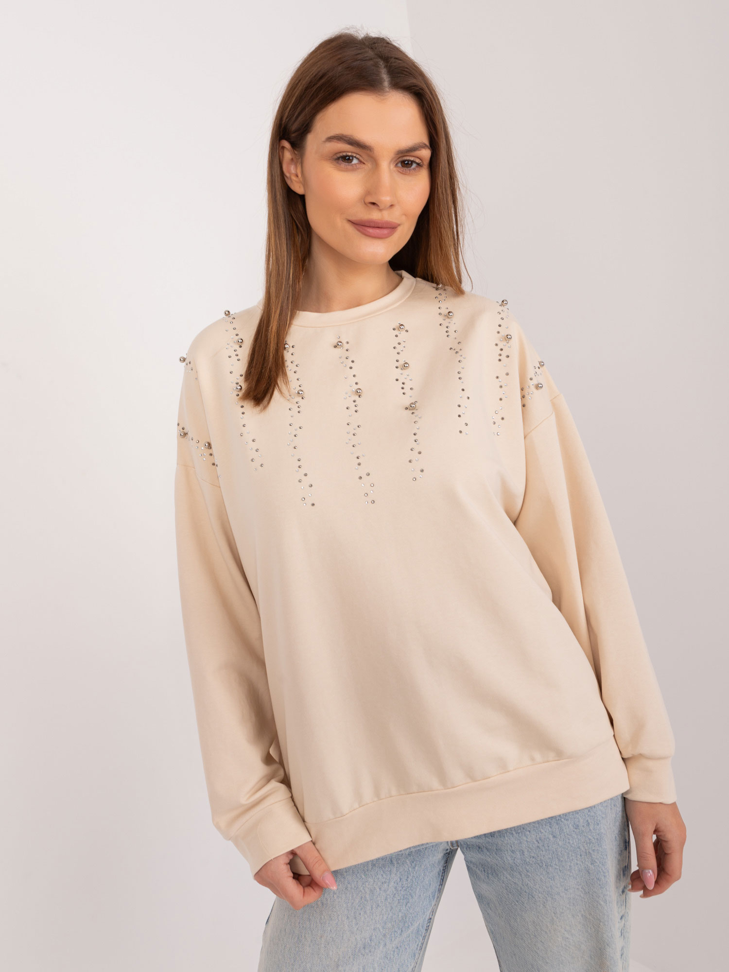 SVĚTLE BÉŽOVÁ MIKINA S APLIKACÍ KAMÍNKŮ -FA-BZ-9292.39X-LIGHT BEIGE Velikost: ONE SIZE