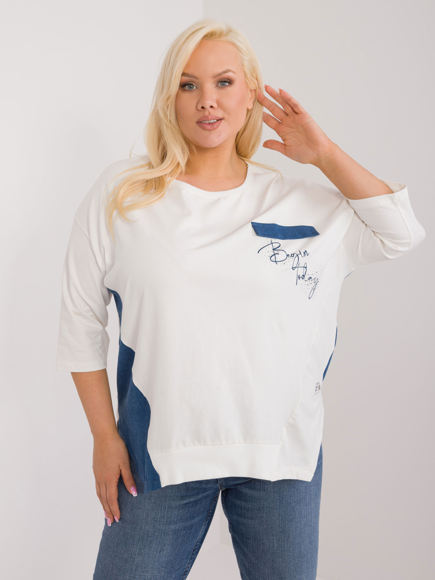Bílé tričko s modrými detaily RV-BZ-9409.42-white Velikost: ONE SIZE