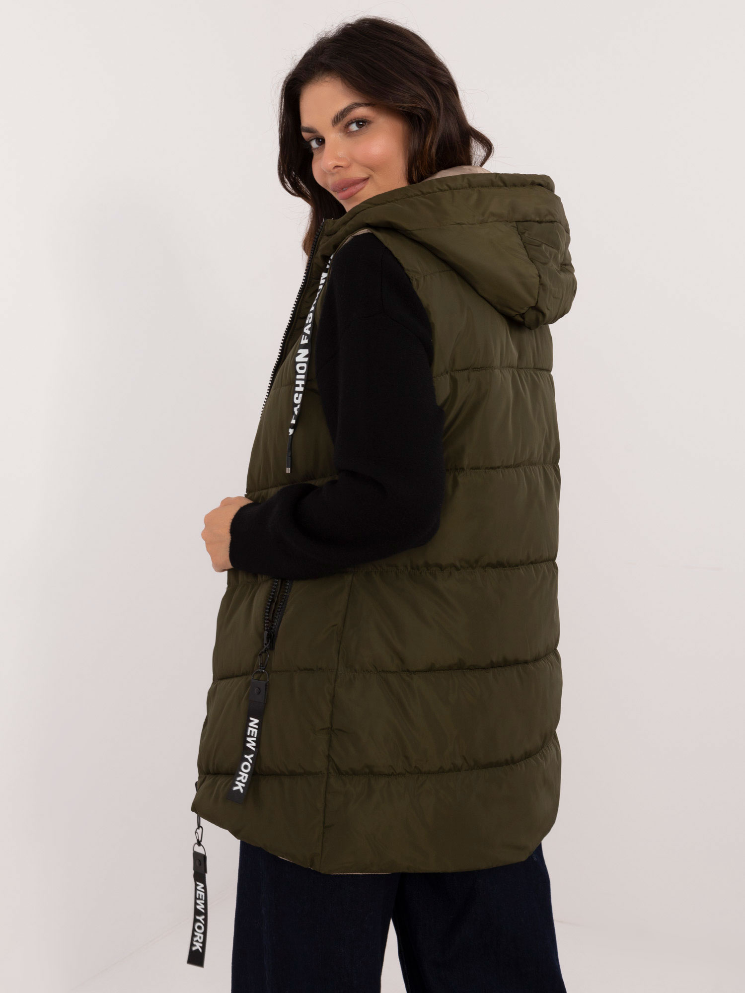 Khaki-béžová dámská oboustranná vesta s kapsami SK-KZ-HH-275.67-khaki Velikost: XL