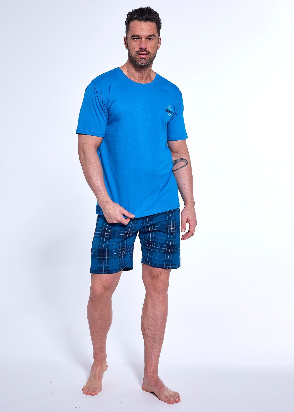 Modré pánské bavlněné pyžamo s károvanými kraťasy Cornette (Velikost 2XL, Barva modrá)