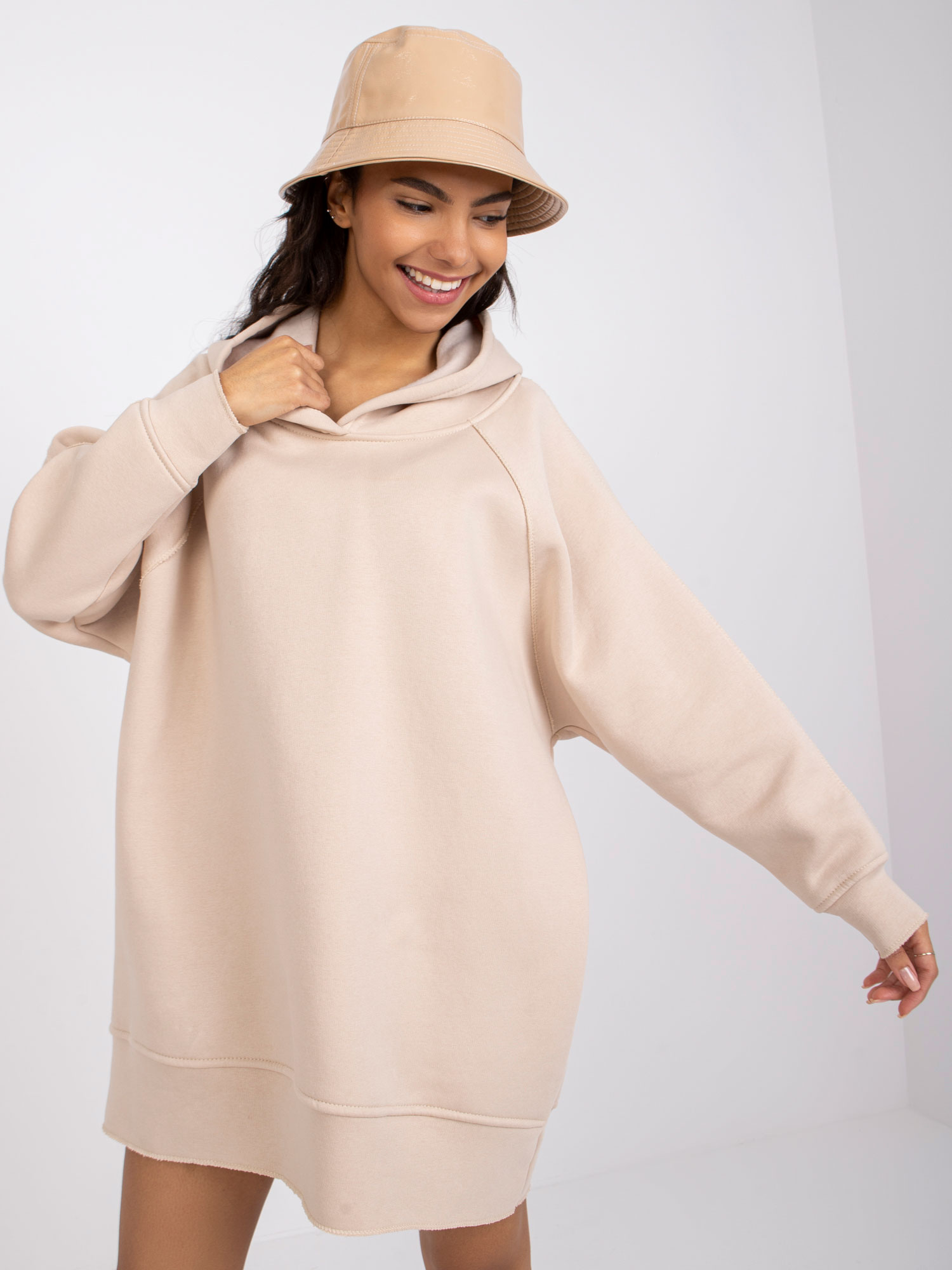 BÉŽOVÁ VOLNÁ BASIC MIKINA CANBERRA -EM-BL-707.94-BEIGE Velikost: L/XL