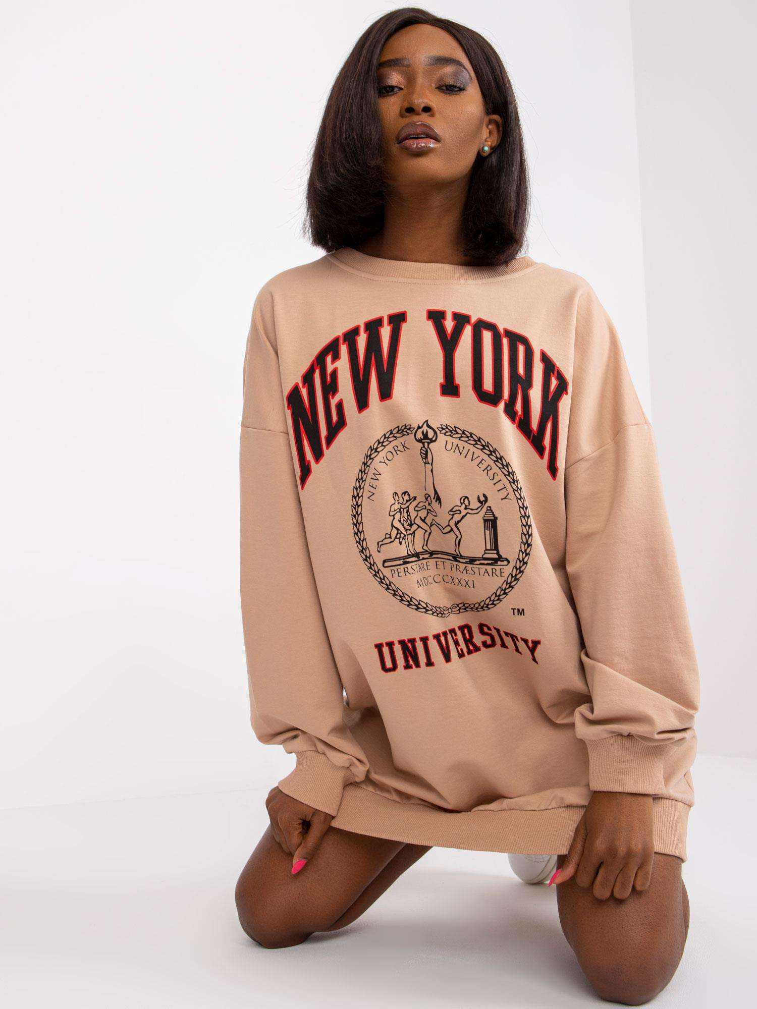 BÉŽOVÁ MIKINA ISLA S POTISKEM "NEW YORK UNIVERSITY" -FA-BL-7679.32P-BEIGE Velikost: ONE SIZE