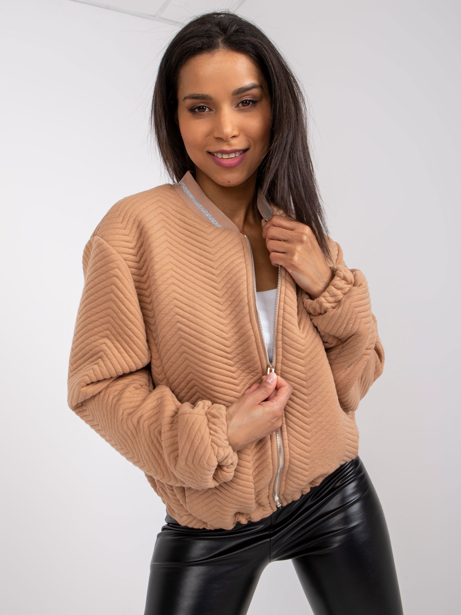 Camel prošívaný bomber Haiti (Velikost S/M)