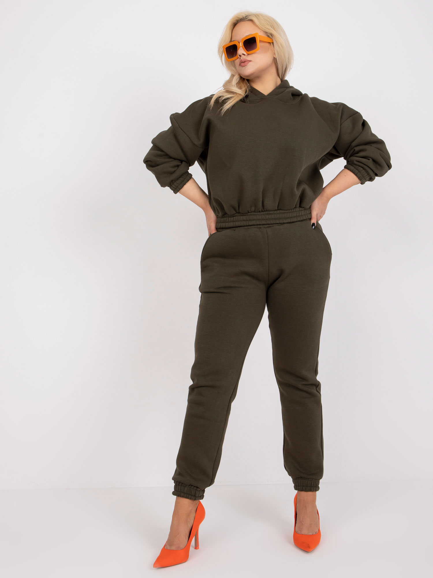 KHAKI SOUPRAVA CROP MIKINY A TEPLÁKŮ -EM-KMPL-PW-20-447.48-KHAKI Velikost: XL