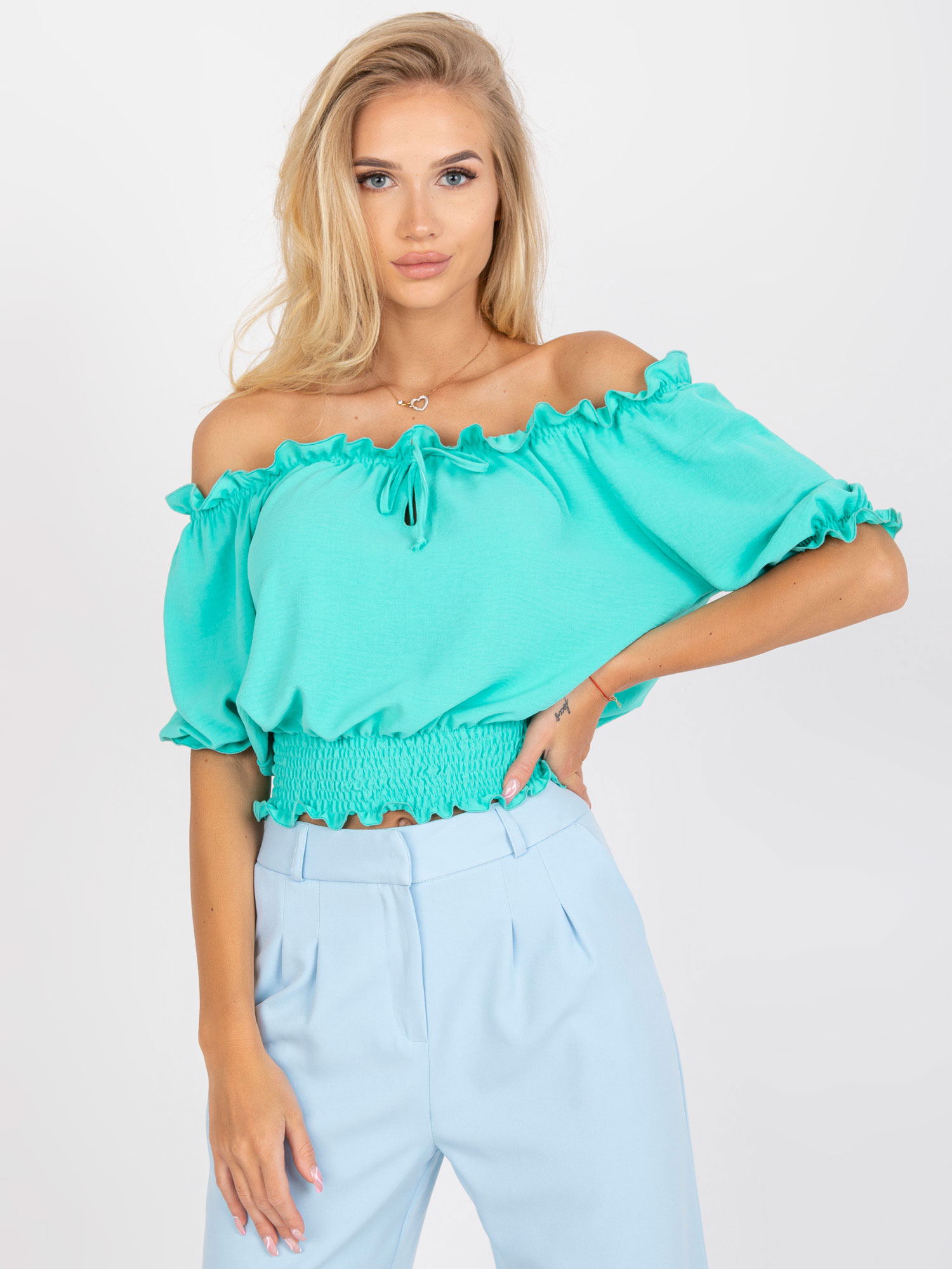 MINTOVÁ HALENKA SE SPADLÝMI RAMENY -LK-BZ-508576.05X-MINT Velikost: M/L