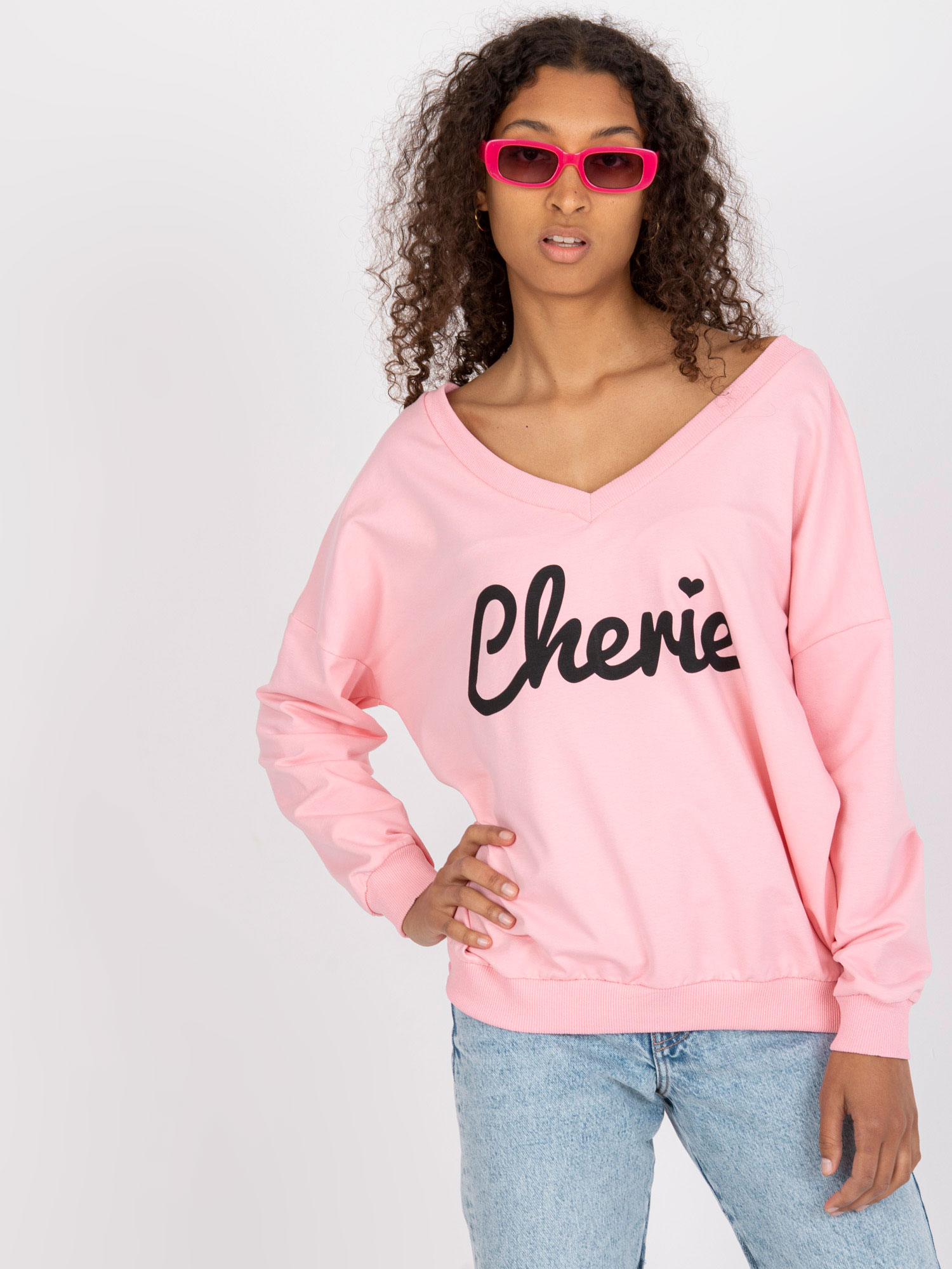 SVĚTLE RŮŽOVÁ MIKINA S VÝSTŘIHEM DO V "CHERIE" -FA-BL-7754.55P-LIGHT PINK Velikost: ONE SIZE