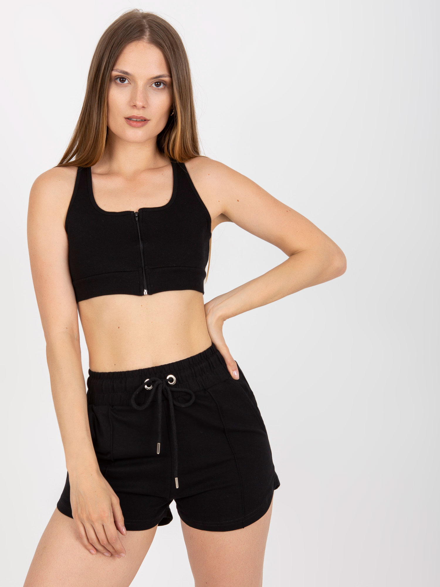 ČERNÝ CROP TOP NA ZIP RV-TP-8011.42-BLACK Velikost: S