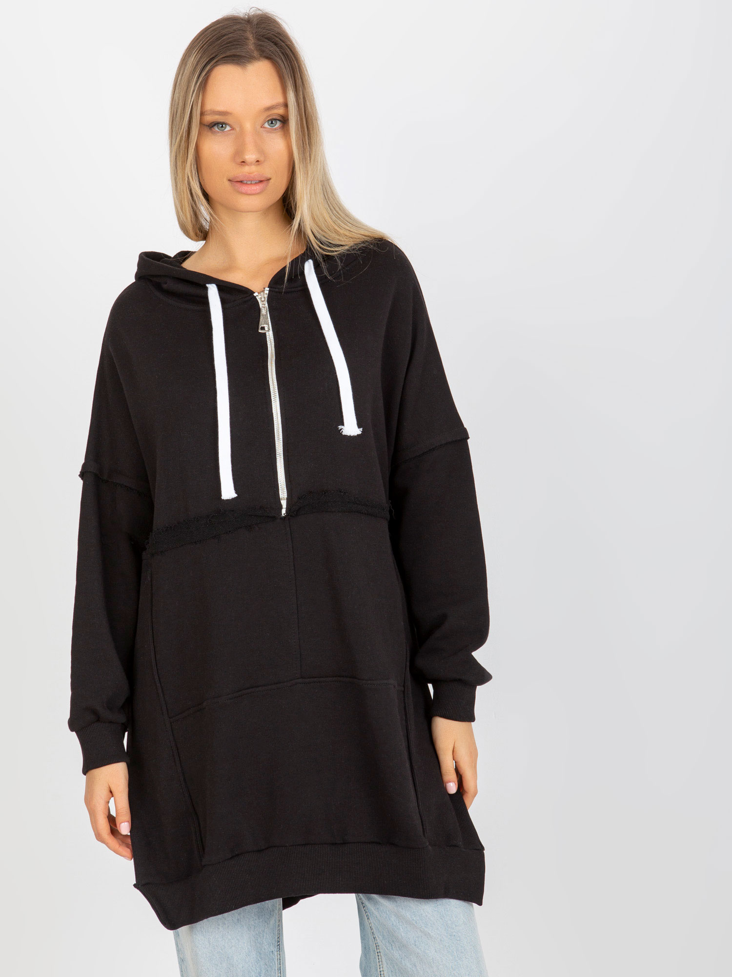 ČERNÁ BAVLNĚNÁ OVERSIZE MIKINA SE ZIPEM FA-BL-8105.38P-BLACK Velikost: ONE SIZE