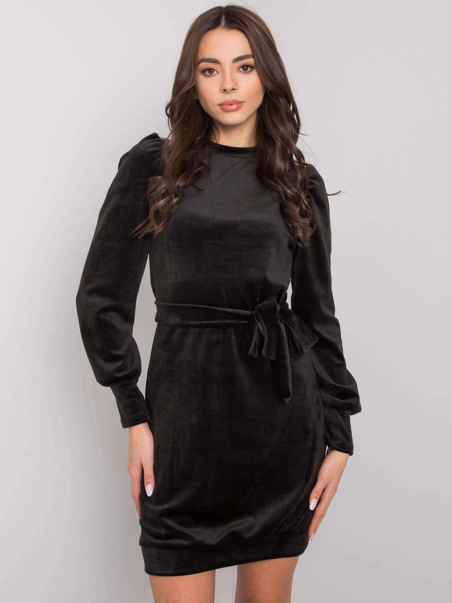 Černé sametové mini šaty s páskem WN-SK-873.24X-black Velikost: L