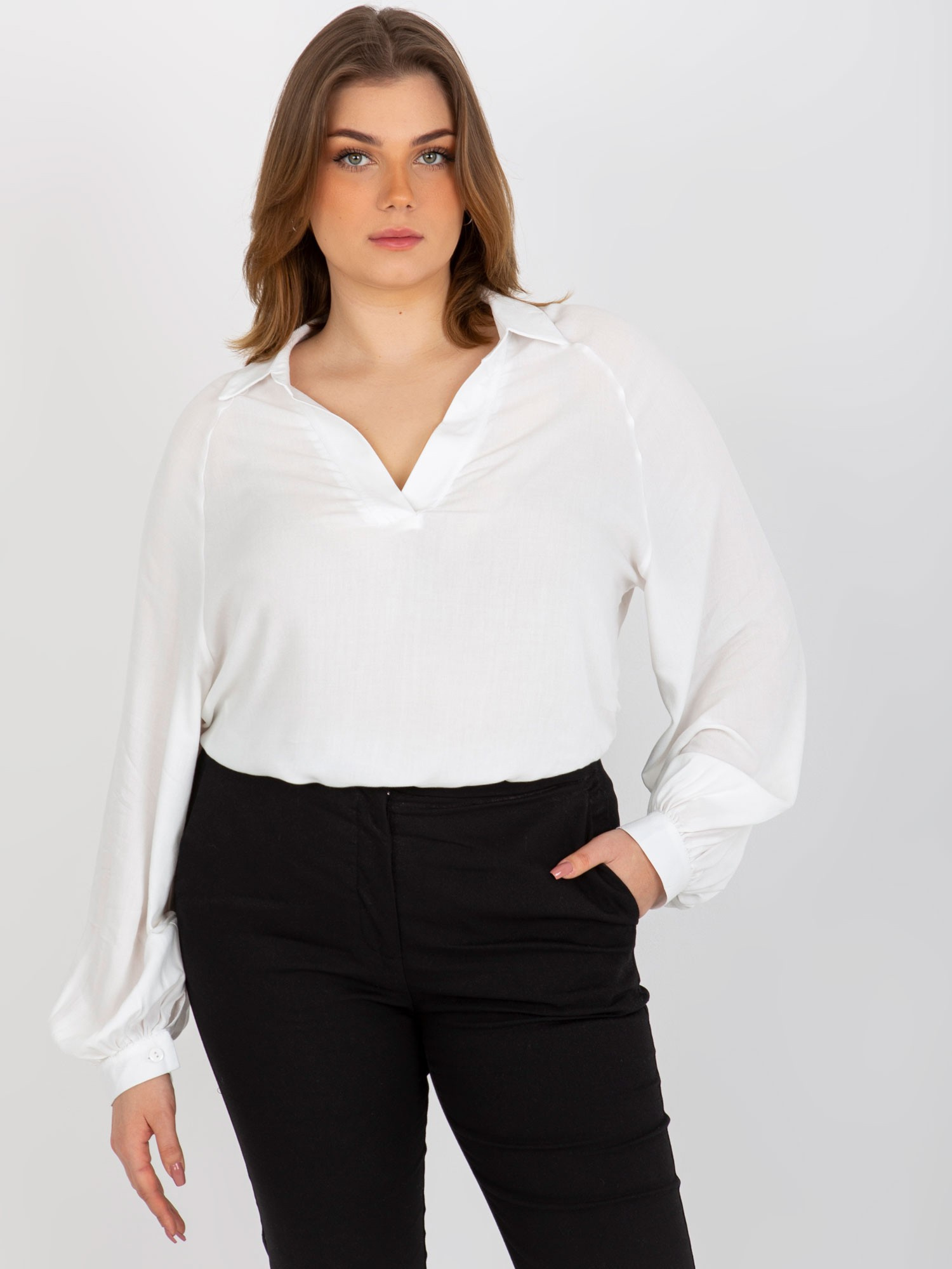 Smetanová jemná viskózová košile (Velikost L/XL)