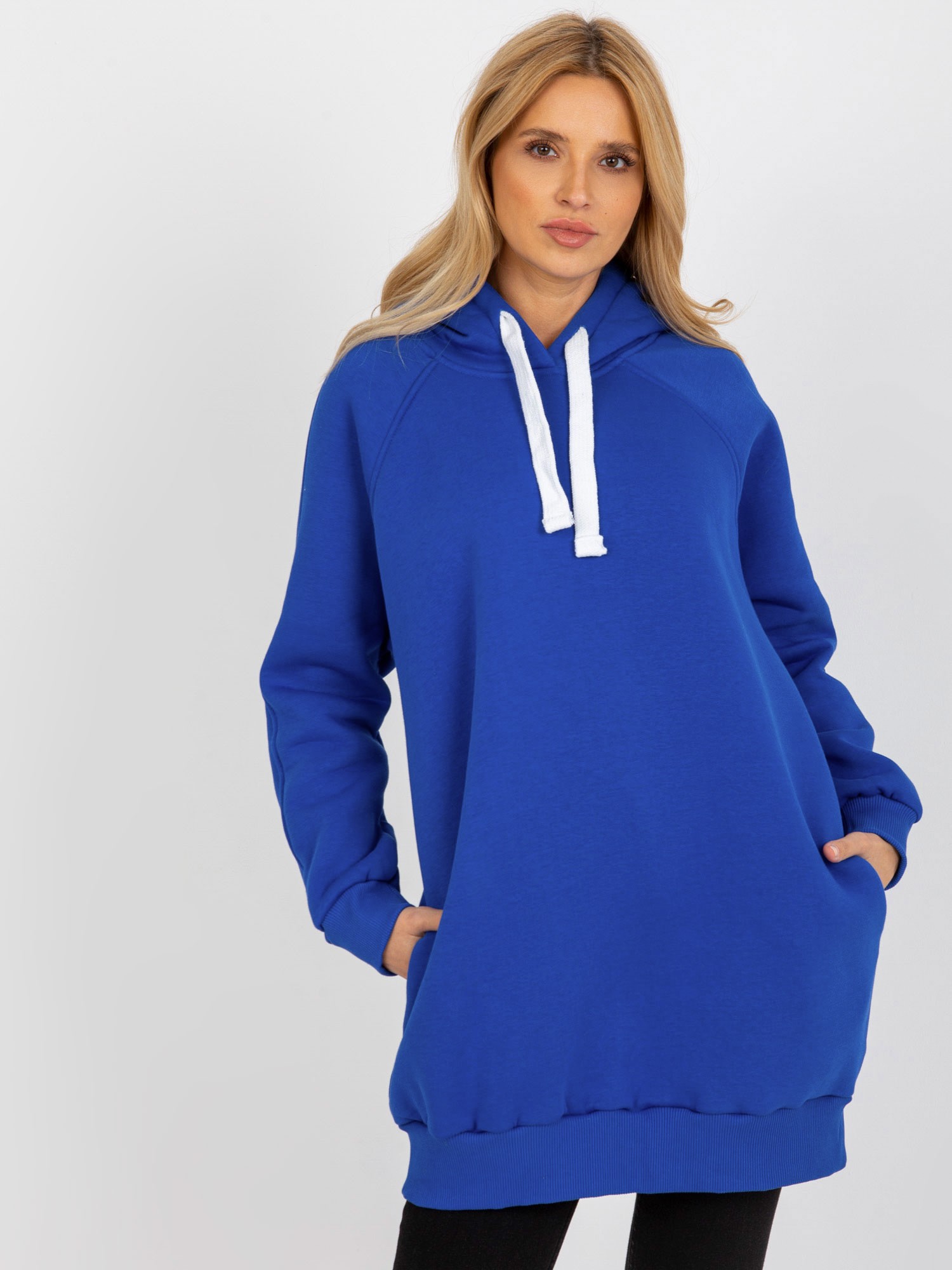 TMAVĚ MODRÁ DLOUHÁ MIKINA S KAPUCÍ EM-BL-695.25X-DARK BLUE Velikost: ONE SIZE