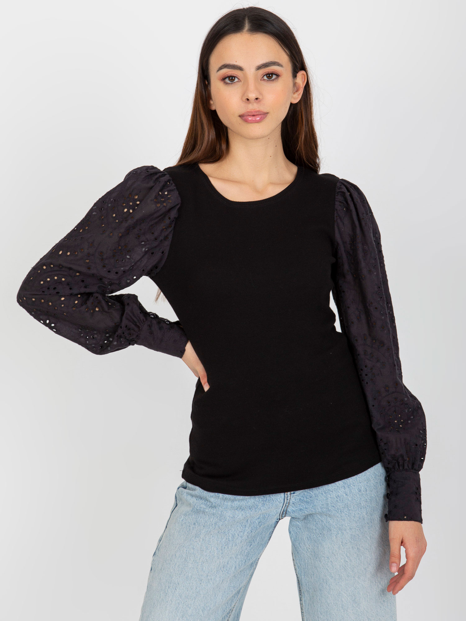 ČERNÁ HALENKA S OZDOBNÝMI RUKÁVY TW-BZ-OB-046.62P-BLACK Velikost: XL