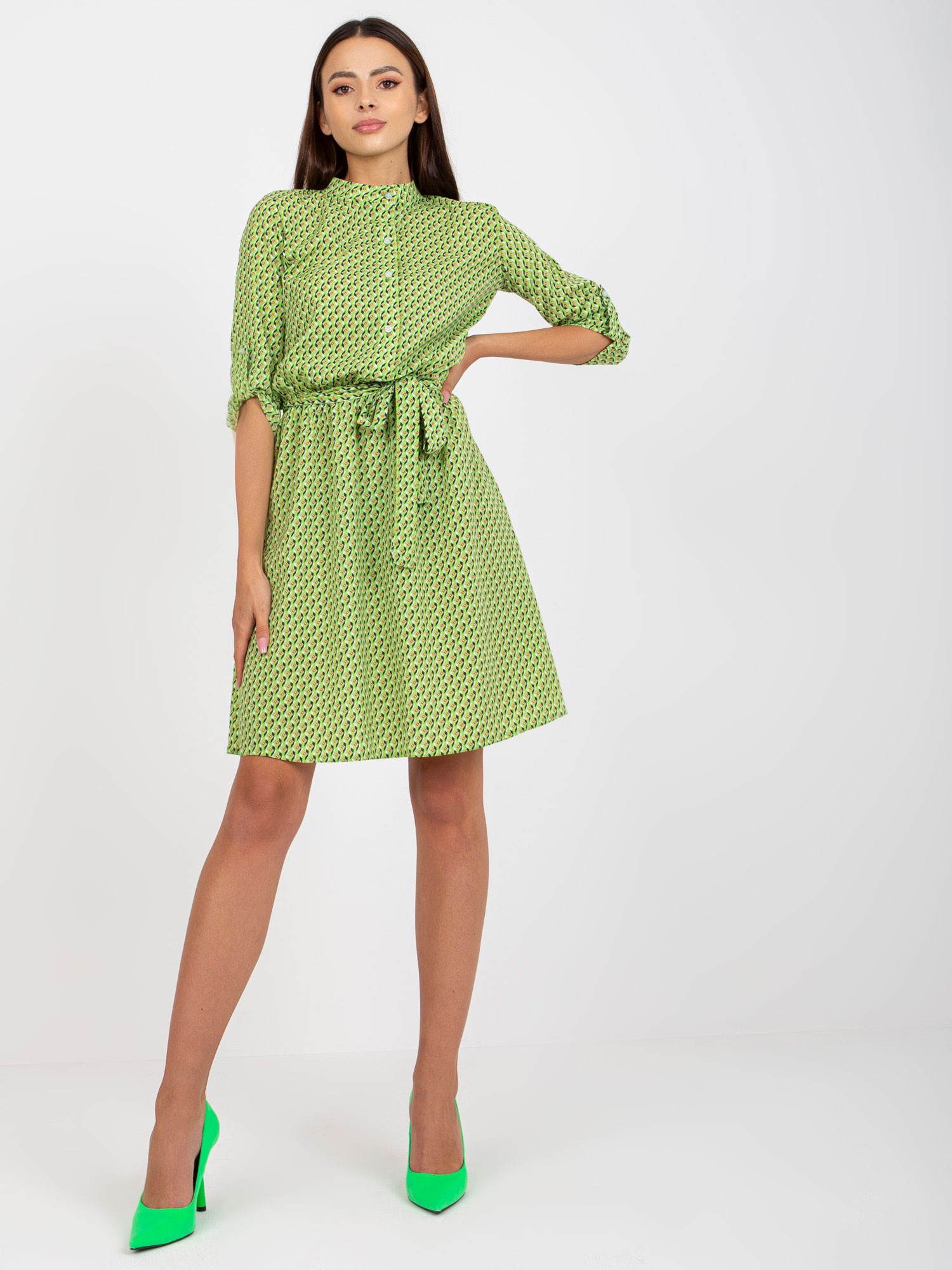 Zelené vzorované košilové šaty -LK-SK-508938.28X-green Velikost: 36