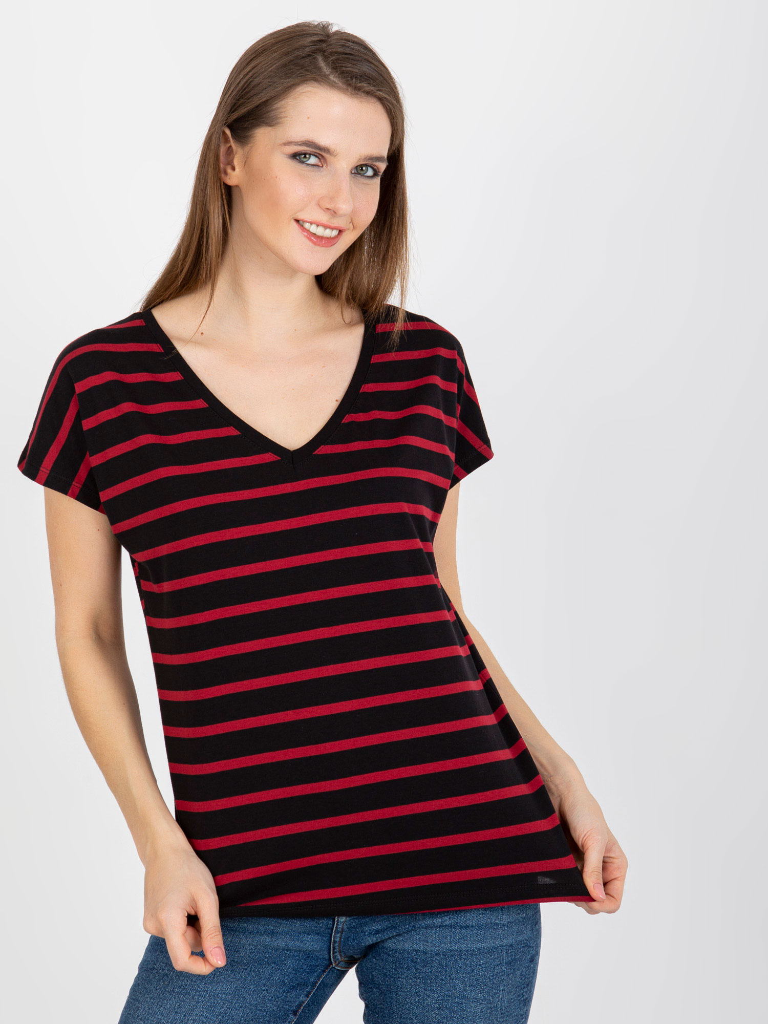 Červeno-černé pruhované dámské tričko RV-TS-8567.26-black-red Velikost: XL
