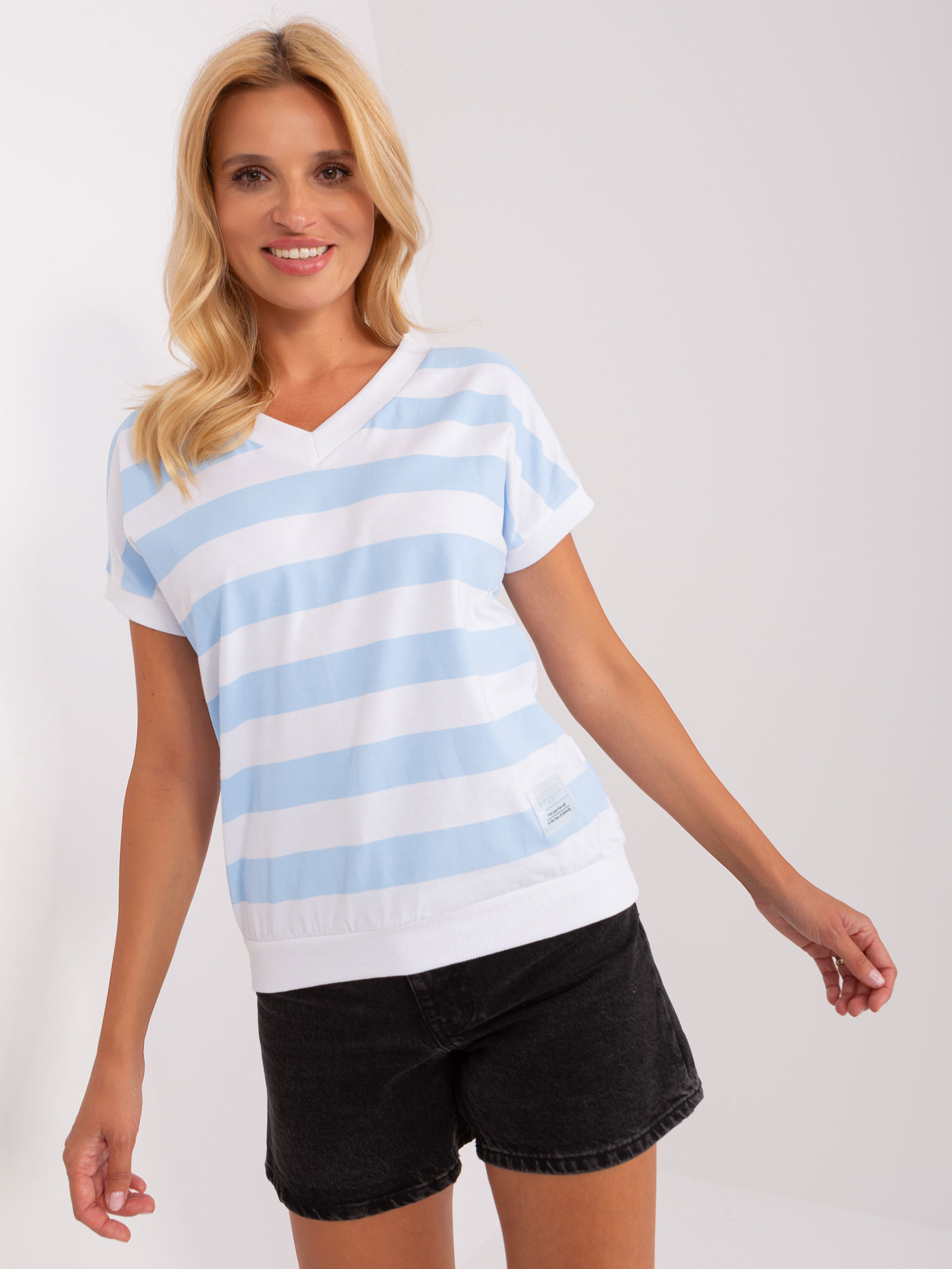 BÍLO-MODRÉ PRUHOVANÉ TRIKO RV-BZ-8833.38P-WHITE-BLUE Velikost: S/M