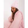 Světle růžová zimní čepice s aplikací
