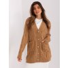 Hnědý delší svetr z ozdobnými knoflíky a kapsami