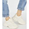 Smetanové sneakersy na hrubé podrážce