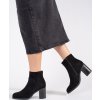 Černé dámské klasické kotníkové boty na sloupku, podpatek 7 cm