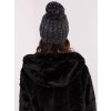 Černá pletená zimní čepice s kamínky