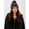 Černá pletená zimní čepice s kamínky