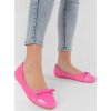 Růžové ploché dámské baleríny s lakovanou špičkou