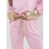 Růžová dámská souprava s zlatými vsadkami