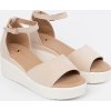 Světle béžové dámské sandály na bílém klínku, podpatek 7 cm