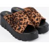 Semišové dámské nazouváky na klínku s leopardím vzorem, podpatek 6,5 cm