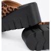 Semišové dámské nazouváky na klínku s leopardím vzorem, podpatek 6,5 cm