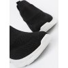 Černá lehké dámské nazouvací sportovní tenisky