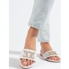 Dámské bílé pantofle s elegantní ozdobou