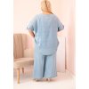 Světle modrá dámská plus size souprava halenky a širokých kalhot