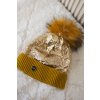 Hořčicová dámská čepice s flitry