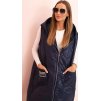 Tmavě modrá dámská oversize prošívaná vesta s kapucí na zip