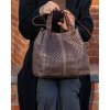 MAZZINI tmavě hnědá tkaná kožená shopper kabelka