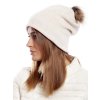 Smetanová dámská čepice se střapcem