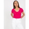 Fuchsiové tričko s hlubokým výstřihem