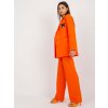 Oranžové sako s nášivkami