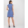 Zavinovací modré koktejlové šaty