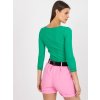 Zelené dámské tričko s výstřihem s krajkou