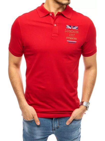 Piros póló hímzéssel