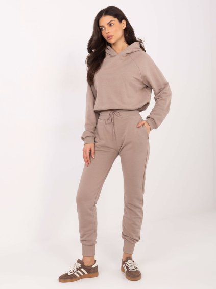 Barna női melegítő szett