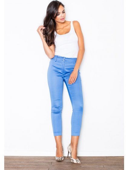 Kék rövidebb nadrág