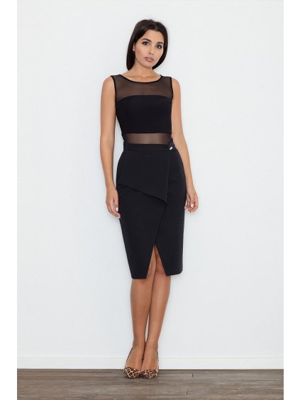 Fekete redőzött szoknya