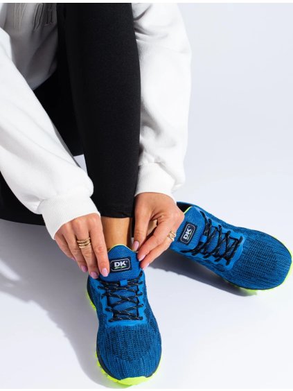 Kék sport tornacipő