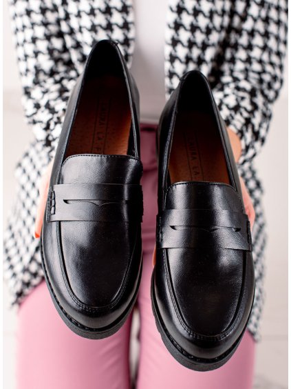 KLASSZIKUS FEKETE MOKASZIN