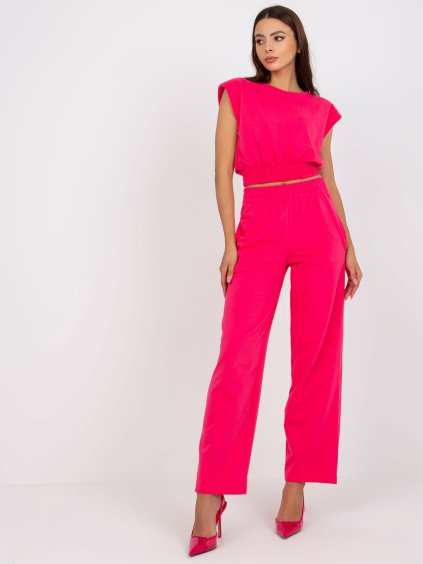 Fukszia színű melegítőruha szett