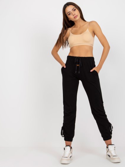 Fekete megkötős melegítőnadrág